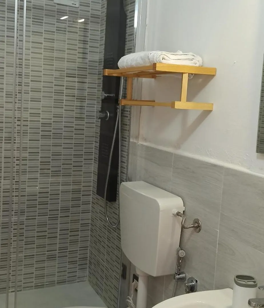 Bed & Breakfast New Suite Palermo